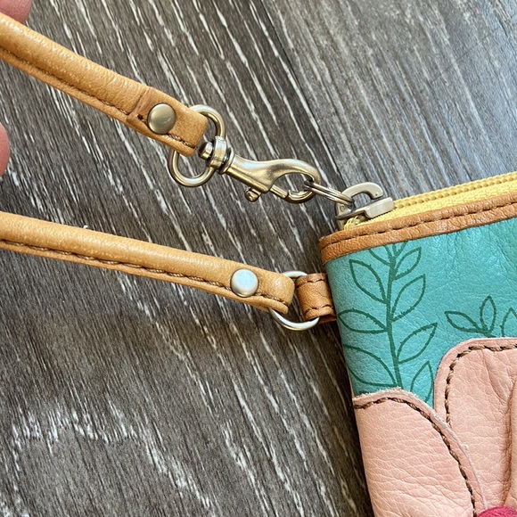 Fossil - Picture 8 of 16